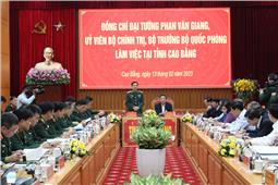 Đại tướng Phan Văn Giang làm việc với Tỉnh ủy Cao Bằng